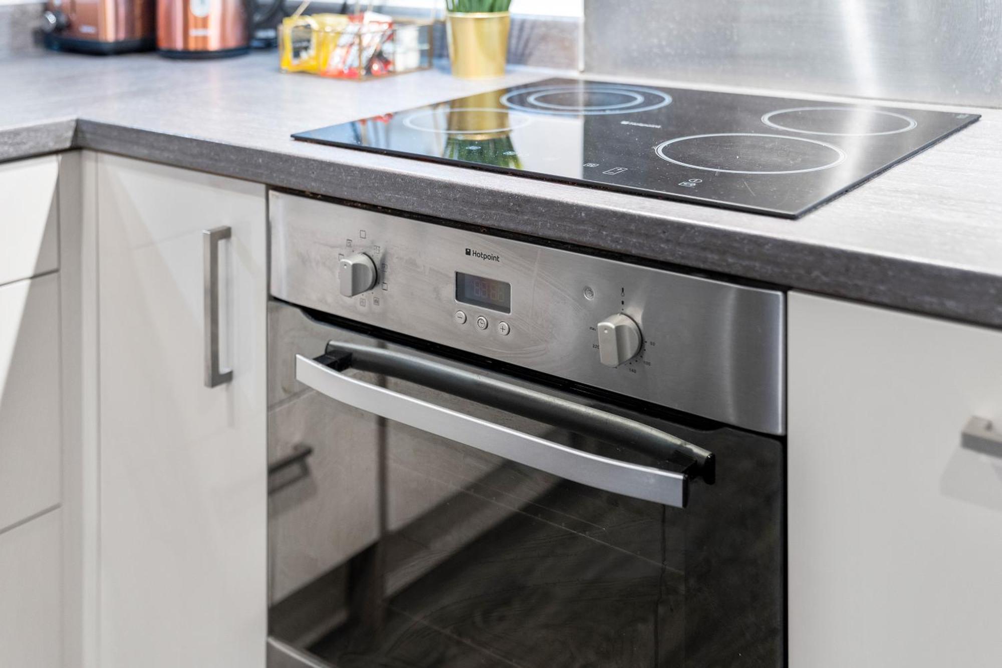 New Luxe Apartment - Secure Parking - Birmingham City Centre - Netflix - Wifi - Top Rated - 54M Exteriér fotografie